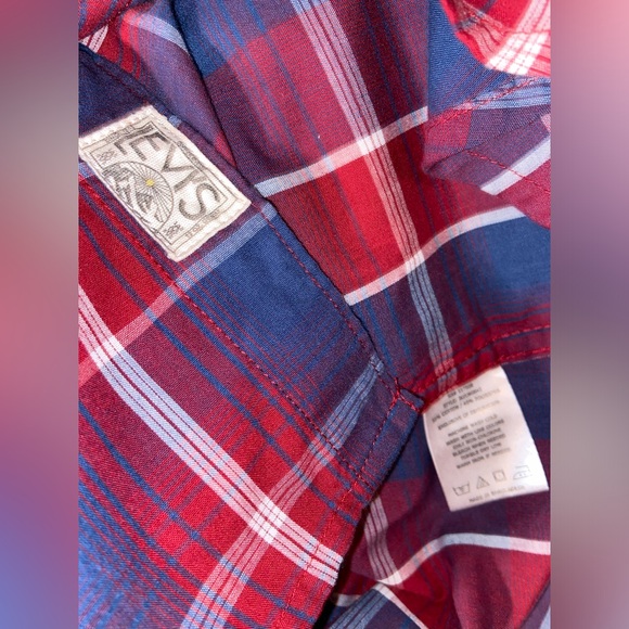 Levi’s Modern Western Plaid Snap Front Long-Sleeve Shirt, Red/Blue, Size XL-EUC - Picture 5 of 6